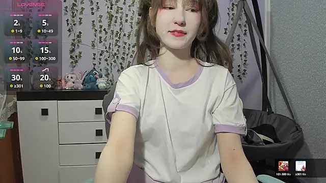 Yoonhee ki online show from May 4, 2026, 6:11 pm