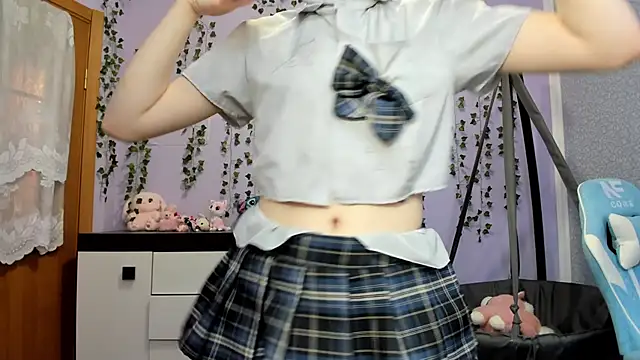 Yoonhee ki online show from March 30, 2026, 1:56 pm