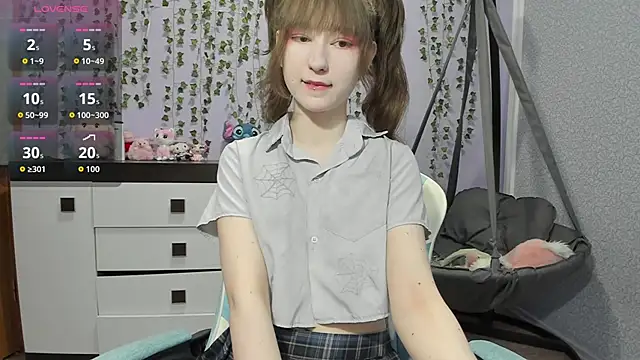 Yoonhee ki online show from May 13, 2026, 1:51 pm