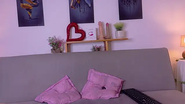 Snapshot of nairagold_ chatting on April 30, 2026, 12:06 am nairagold online show from April 30, 2026, 12:06 am