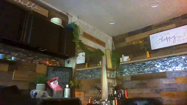 Snapshot of MISTERANDDEMI chatting on April 14, 2026, 12:04 am MISTERANDDEMI online show from April 14, 2026, 12:04 am