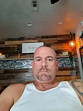 Snapshot of MISTERANDDEMI chatting on March 15, 2026, 6:04 pm MISTERANDDEMI online show from March 15, 2026, 6:04 pm