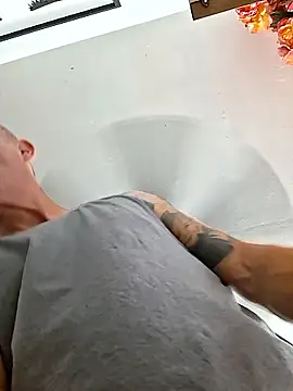 Snapshot of MISTERANDDEMI chatting on March 21, 2026, 7:42 am MISTERANDDEMI online show from March 21, 2026, 7:42 am