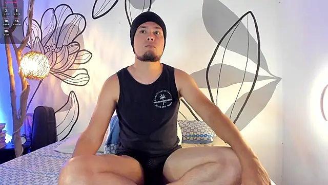 Snapshot of maaxtaylor_ chatting on January 13, 2026, 11:14 am maaxtaylor online show from January 13, 2026, 11:14 am