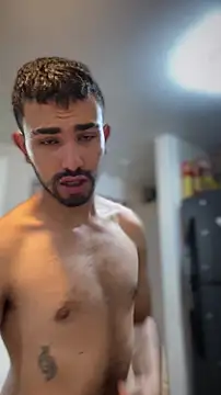 Snapshot of juancho_hairy chatting on January 13, 2026, 5:00 am juancho hairy online show from January 13, 2026, 5:00 am