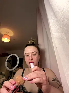 Snapshot of LilyLuck_ chatting on January 31, 2026, 7:34 pm LilyLuck online show from January 31, 2026, 7:34 pm