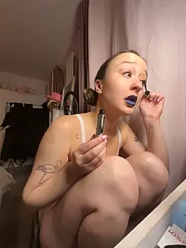 Snapshot of LilyLuck_ chatting on February 13, 2026, 6:30 pm LilyLuck online show from February 13, 2026, 6:30 pm