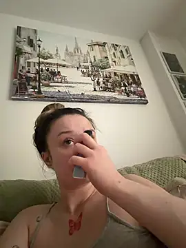 Snapshot of LilyLuck_ chatting on February 28, 2026, 4:06 pm LilyLuck online show from February 28, 2026, 4:06 pm