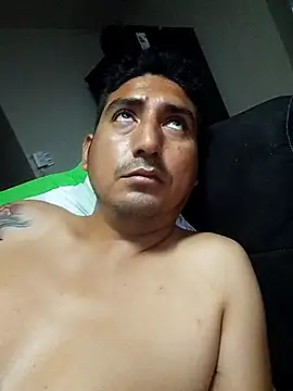 Yrresistible666 online show from February 13, 2026, 4:23 am