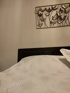 lilith0202 online show from March 6, 2026, 9:32 pm