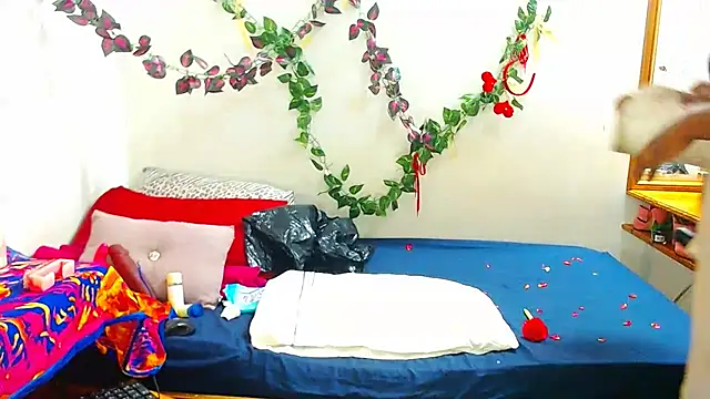 YammyChocTits online show from February 17, 2026, 12:08 am