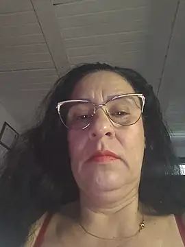 Snapshot of KiaraFoster chatting on May 19, 2026, 11:50 am KiaraFoster online show from May 19, 2026, 11:50 am