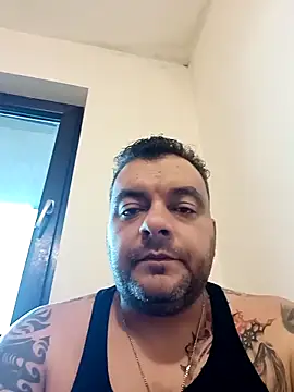 TomasTenerife online show from December 19, 2025, 1:46 pm