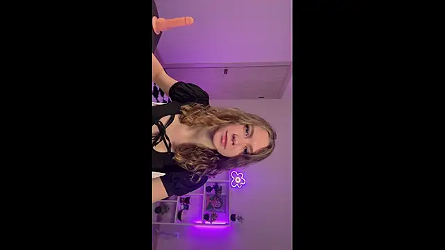 KellySunn online show from February 25, 2026, 9:31 am