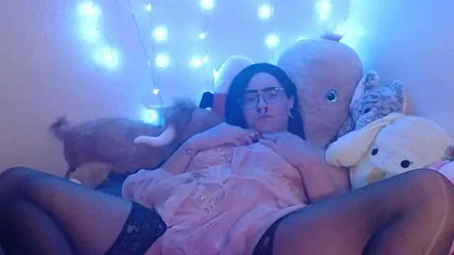 Snapshot of GabbyDaniella chatting on March 2, 2026, 4:02 am GabbyDaniella online show from March 2, 2026, 4:02 am