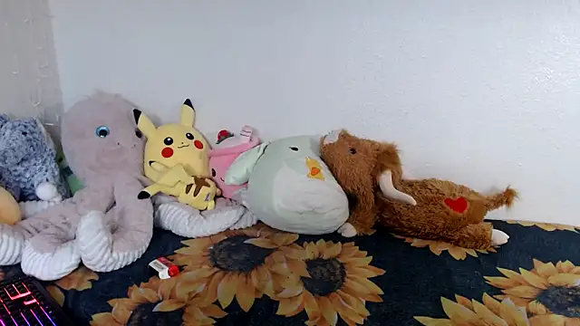 Snapshot of GabbyDaniella chatting on March 4, 2026, 1:02 am GabbyDaniella online show from March 4, 2026, 1:02 am