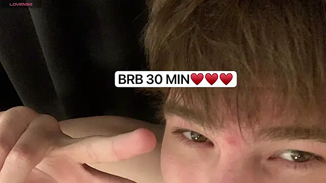 Snapshot of andyyzzz chatting on January 16, 2026, 7:07 pm andyyzzz online show from January 16, 2026, 7:07 pm