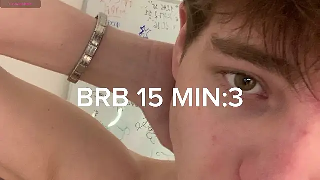 Snapshot of andyyzzz chatting on January 19, 2026, 2:15 am andyyzzz online show from January 19, 2026, 2:15 am