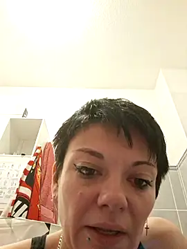 Snapshot of Angel34-83 chatting on February 10, 2026, 5:45 pm Angel34-83 online show from February 10, 2026, 5:45 pm