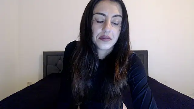 Stella John online show from October 3, 2025, 5:42 am