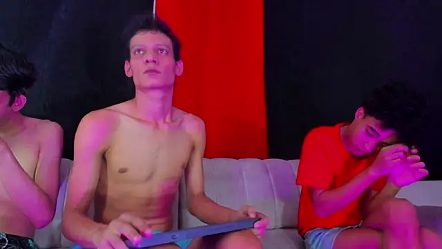 Snapshot of Pleasure_boys_hot chatting on March 1, 2026, 6:08 pm Pleasure boys hot online show from March 1, 2026, 6:08 pm