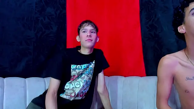 Snapshot of Pleasure_boys_hot chatting on February 5, 2026, 7:10 pm Pleasure boys hot online show from February 5, 2026, 7:10 pm