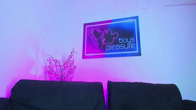 Snapshot of Pleasure_boys_hot chatting on March 22, 2026, 6:53 pm Pleasure boys hot online show from March 22, 2026, 6:53 pm