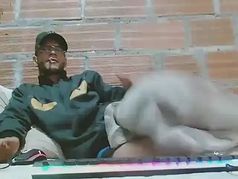 Snapshot of Alphamaster_92 chatting on January 12, 2026, 11:20 pm Alphamaster 92 online show from January 12, 2026, 11:20 pm