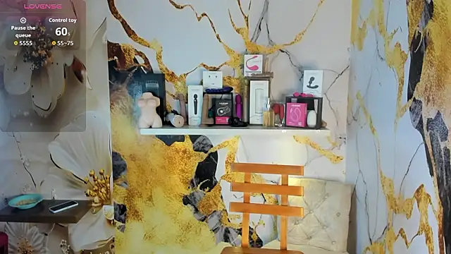 Victor LatinBoy online show from March 4, 2026, 4:20 am