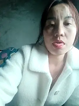 boiboi001 online show from February 15, 2026, 4:46 am