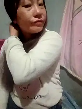 boiboi001 online show from February 11, 2026, 8:31 pm