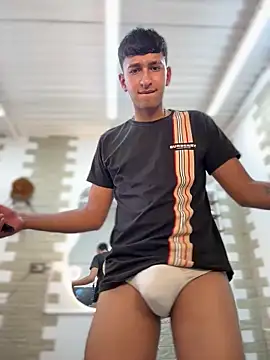 Snapshot of neithan_sleitherx chatting on February 26, 2026, 6:41 pm neithan sleitherx online show from February 26, 2026, 6:41 pm