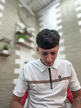 Snapshot of neithan_sleitherx chatting on February 3, 2026, 5:05 am neithan sleitherx online show from February 3, 2026, 5:05 am