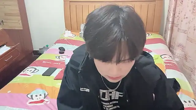 Snapshot of junnan001 chatting on February 25, 2026, 10:59 am junnan001 online show from February 25, 2026, 10:59 am