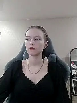 Yzi online show from December 23, 2025, 9:52 am