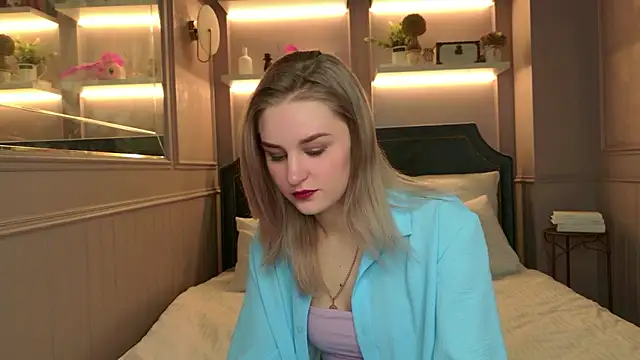 Snapshot of Molly_Voss chatting on January 19, 2026, 3:49 pm Molly Voss online show from January 19, 2026, 3:49 pm