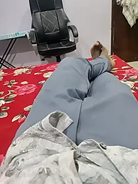 Snapshot of hydhunk26 chatting on February 19, 2026, 6:21 am hydhunk26 online show from February 19, 2026, 6:21 am