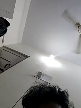 Snapshot of thelonewolf36 chatting on March 25, 2026, 10:36 am thelonewolf36 online show from March 25, 2026, 10:36 am