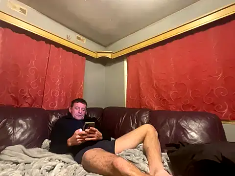 Snapshot of Rich_Hannon chatting on January 6, 2026, 1:42 am Rich Hannon online show from January 6, 2026, 1:42 am