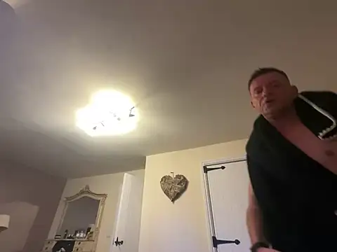 Snapshot of Rich_Hannon chatting on February 4, 2026, 9:26 am Rich Hannon online show from February 4, 2026, 9:26 am