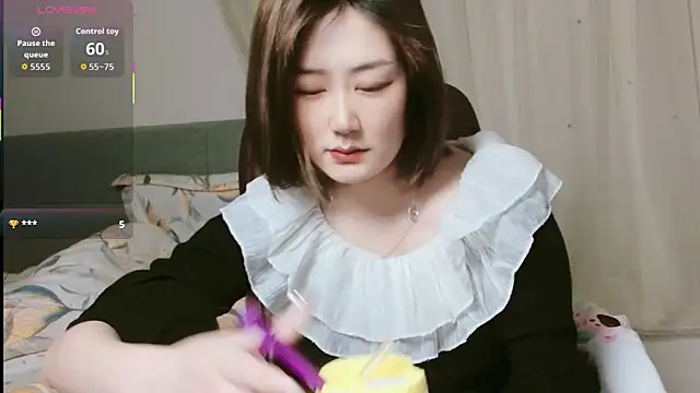 lucynan online show from February 11, 2026, 5:07 am