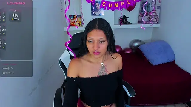 Snapshot of ashley-17 chatting on February 7, 2026, 4:09 am ashley-17 online show from February 7, 2026, 4:09 am