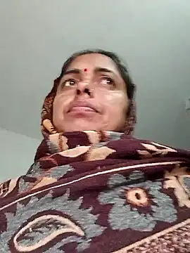 Snapshot of Mahima_rani34 chatting on February 3, 2026, 3:15 am Mahima rani34 online show from February 3, 2026, 3:15 am