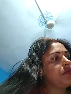 Mahima rani34 online show from August 7, 2026, 9:43 pm