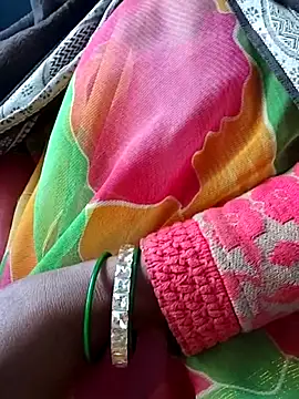 Snapshot of Mahima_rani34 chatting on February 6, 2026, 2:29 am Mahima rani34 online show from February 6, 2026, 2:29 am