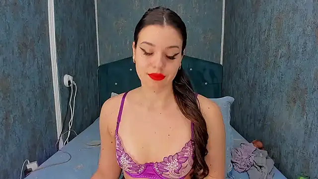 Snapshot of RedAssHottie chatting on February 28, 2026, 6:02 am RedAssHottie online show from February 28, 2026, 6:02 am