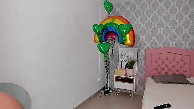 Zenith glow online show from March 19, 2026, 2:17 pm