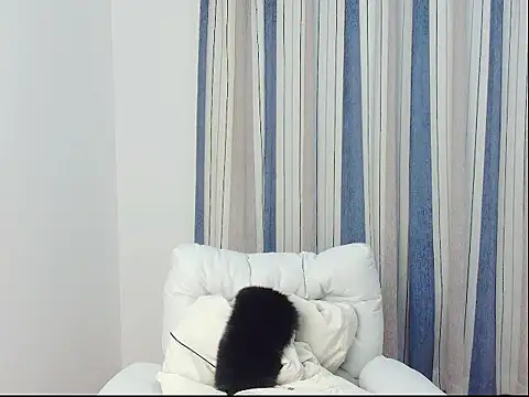 Snapshot of HCOCO chatting on January 12, 2026, 1:40 pm HCOCO online show from January 12, 2026, 1:40 pm