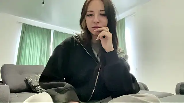 AdelleRickley online show from December 21, 2025, 7:43 am