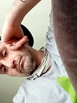 Snapshot of ViciouzzD chatting on March 29, 2026, 1:24 pm ViciouzzD online show from March 29, 2026, 1:24 pm